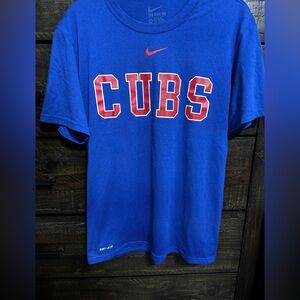 Chicago Cubs Nike Dri-Fit short sleeve T-Shirt Medium Blue, white, And Red